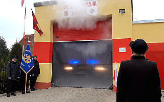 Mazurska Biesiada w Turznicy. Gospodynie domowe zaprezentowały swoje specjały, a strażacy świętowali odebranie nowego wozu